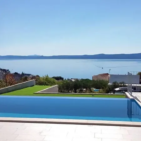 Villa Katarina - Infinity Pool With Amazing View Bol