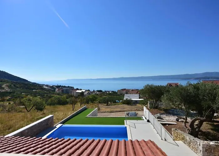 Katarina - Infinity Pool With Amazing View